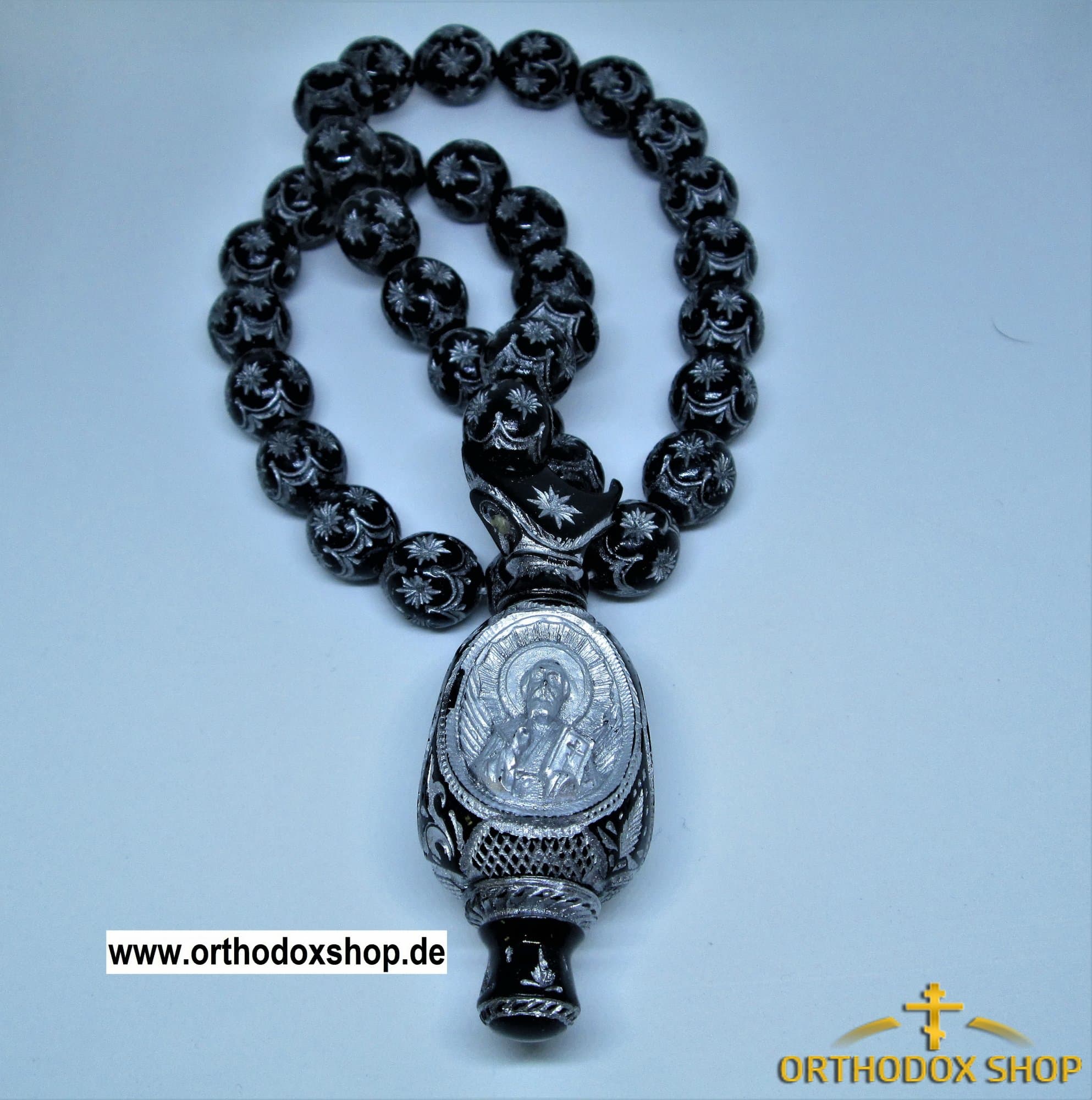 Автомобильная подвеска Трехсторонняя с ликами святых, ручная работа. 33 шарика, 30 см. Освященная Автомобильная подвеска Трехсторонняя с ликами святых, ручная работа. 33 шарика, 30 см. Освященная